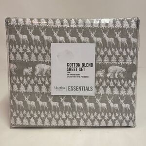 Martha Stewart Gingham Flannel Sheet Set.